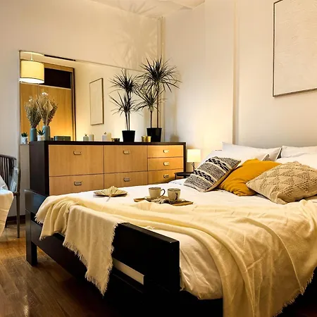 Big Company Old Town Treasure Renovated Apartament *